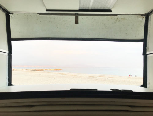 La vista dal Van sulla spiaggia di Antibes